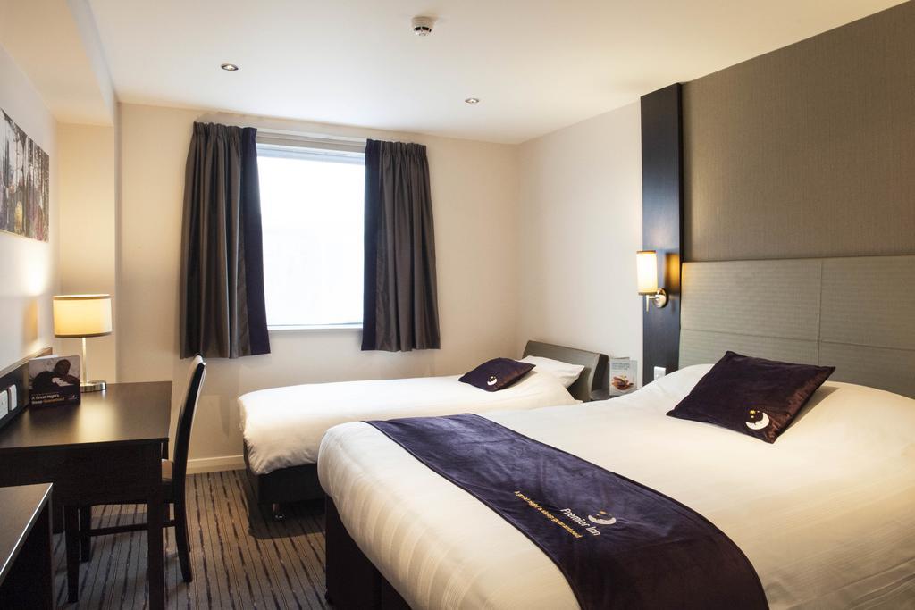 Premier Inn London Croydon West - Purley A23 Δωμάτιο φωτογραφία