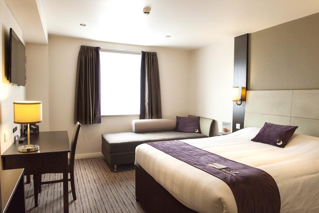 Premier Inn London Croydon West - Purley A23 Δωμάτιο φωτογραφία