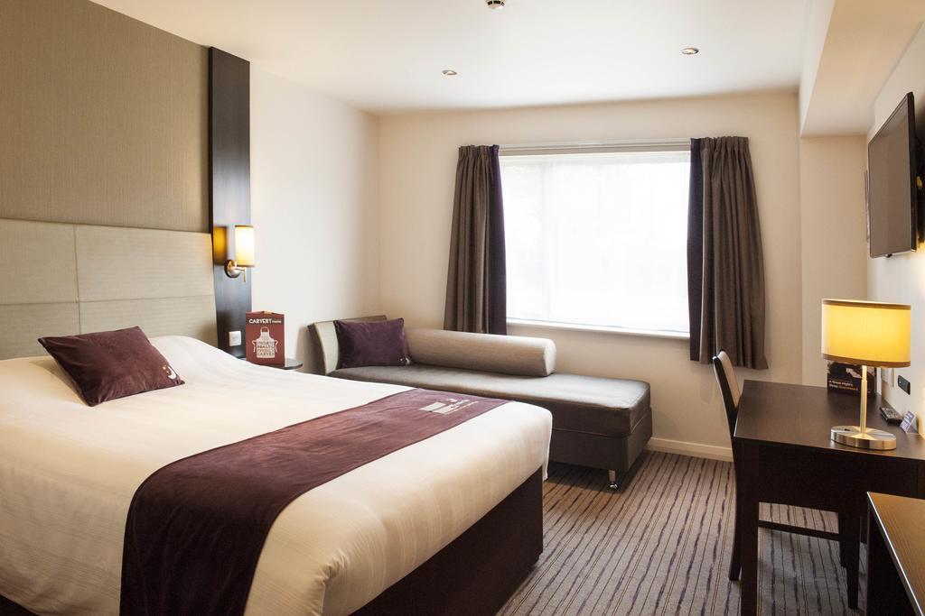 Premier Inn London Croydon West - Purley A23 Δωμάτιο φωτογραφία