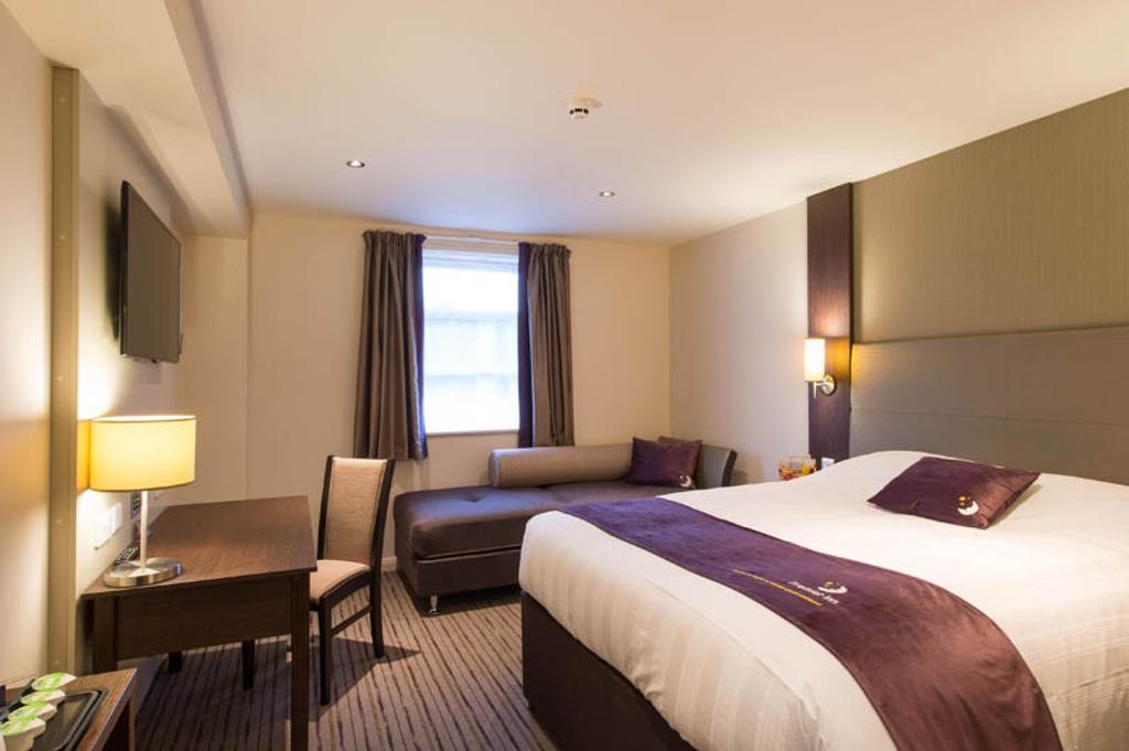 Premier Inn London Croydon West - Purley A23 Δωμάτιο φωτογραφία