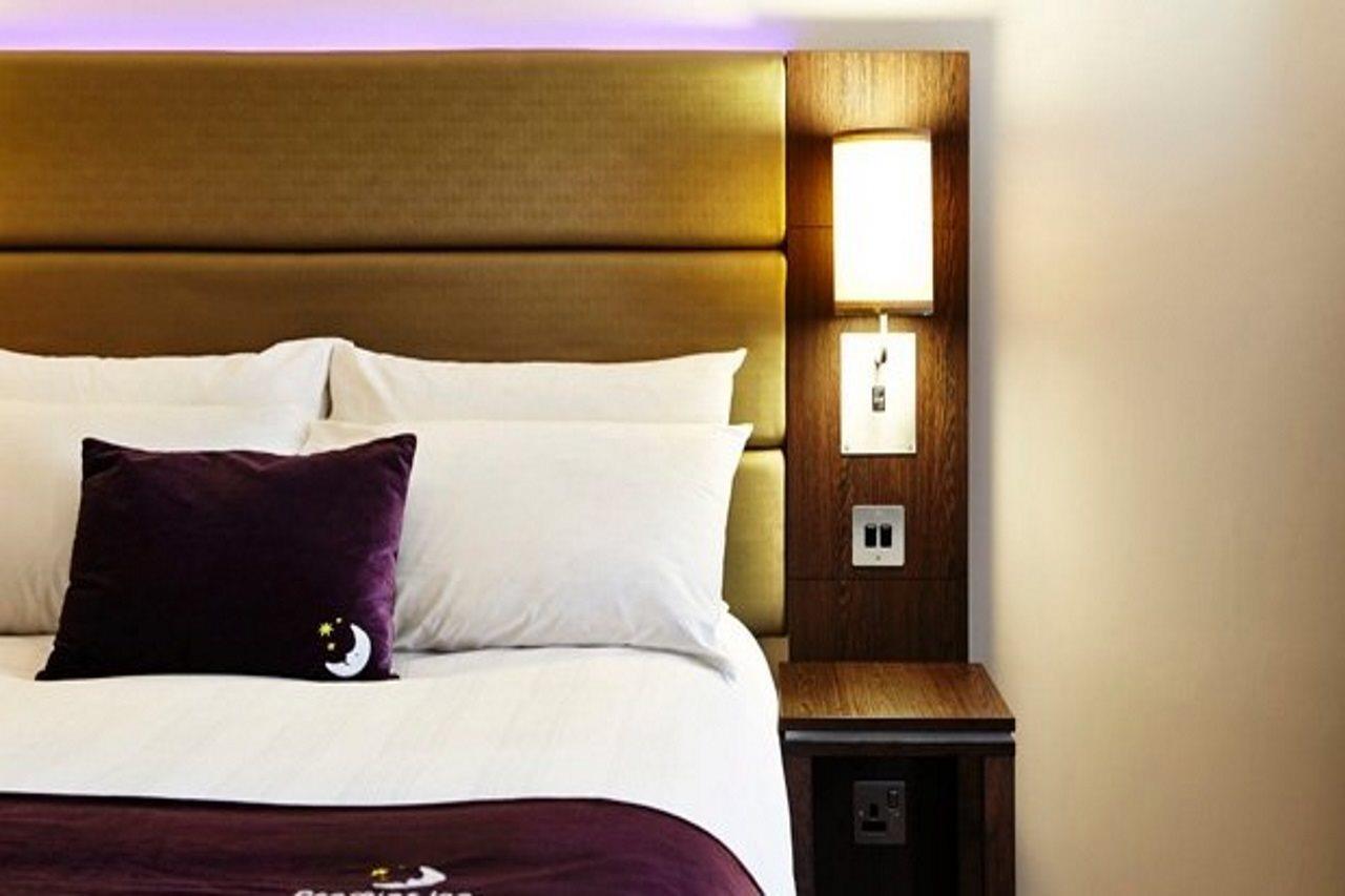 Premier Inn London Croydon West - Purley A23 Εξωτερικό φωτογραφία