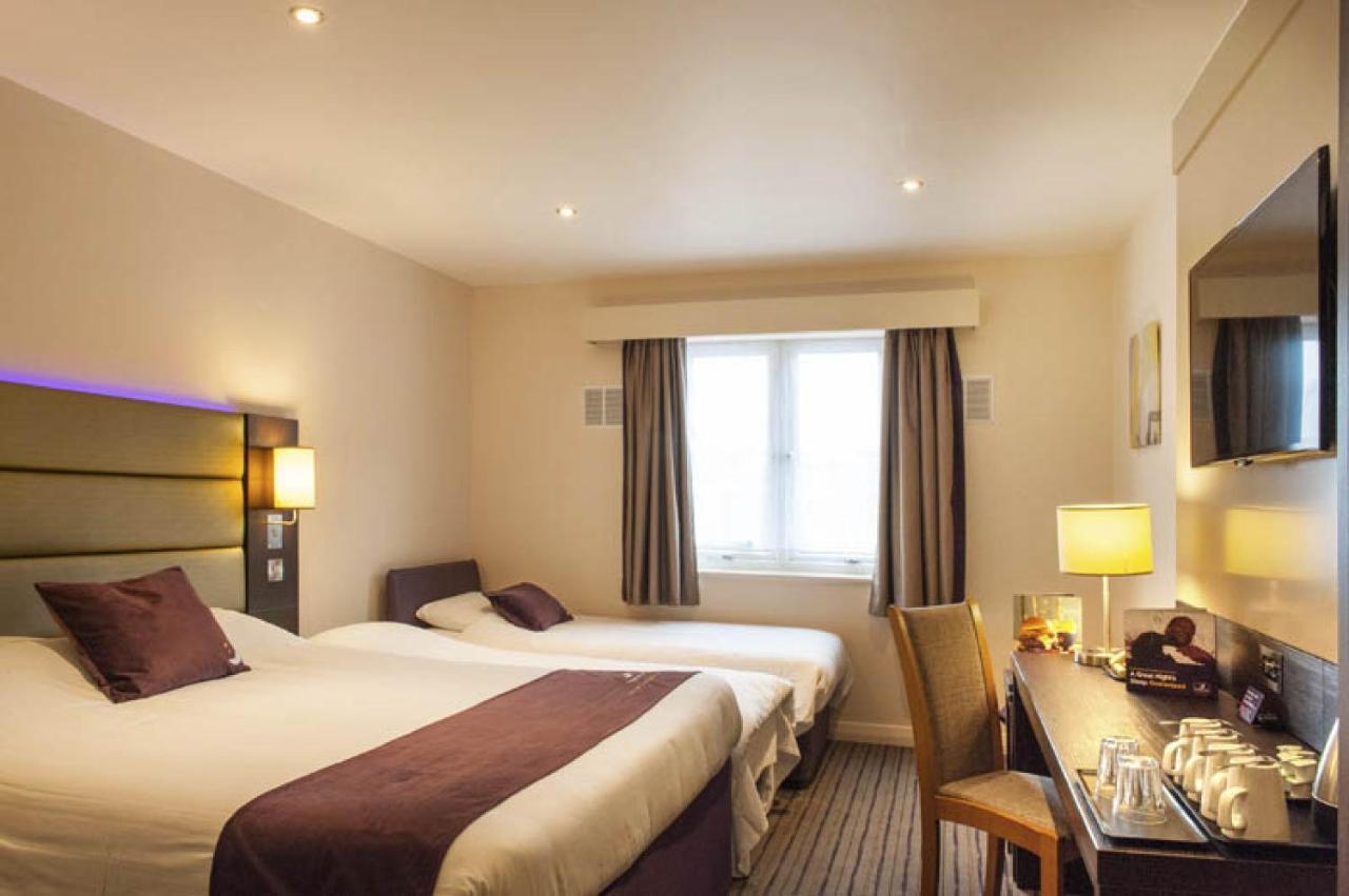 Premier Inn London Croydon West - Purley A23 Εξωτερικό φωτογραφία